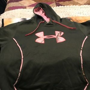 Women’s Size Small Under Armour Hoodie